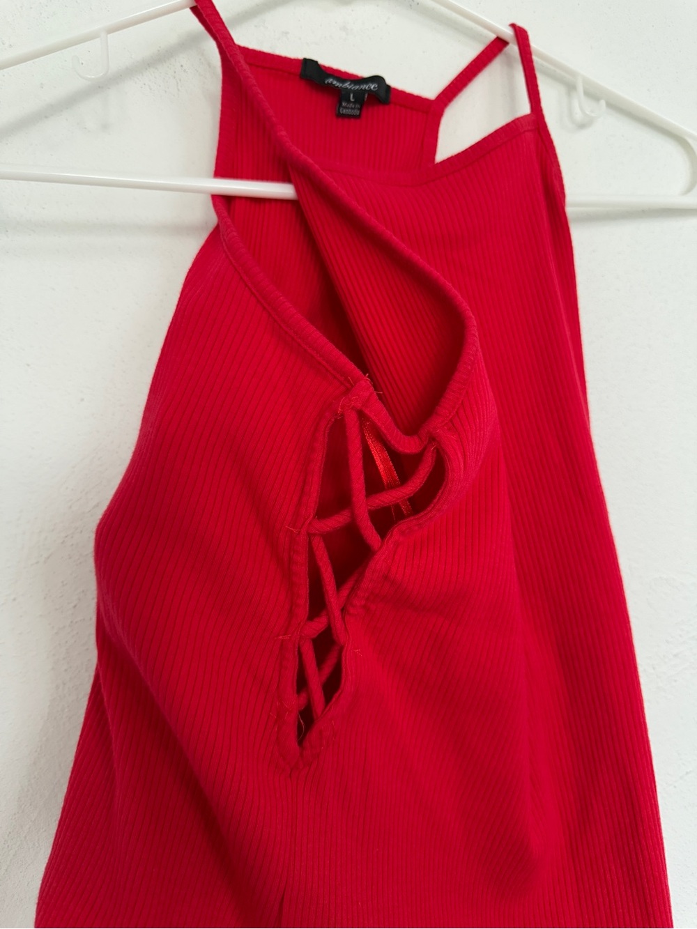 Red Ribbed Lace-Up Tank Top - Picture 3 of 6